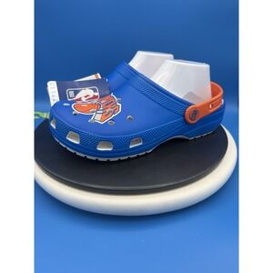 Crocs NBA New York Knicks Mens Size 9 Womens Size 11 Classic Clogs Slip On Shoes